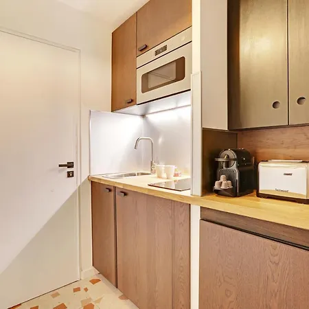 Amazing 4p/1br With Small Garden